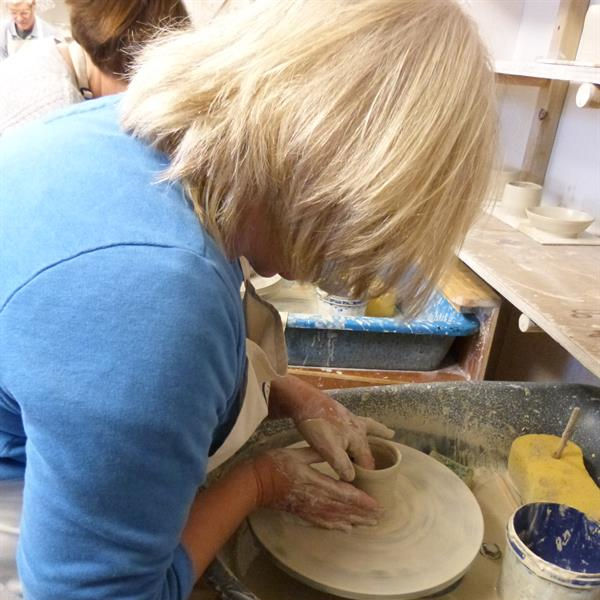 Hampshire pottery classes